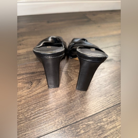 Express Women's Twisted Strap Black Slip On Open Toe Heels,Size 5? - Picture 2 of 6